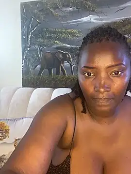 Snapshot of Naughty-sonia2 chatting on February 13, 1:59 pm Naughty-sonia2 online show from February 13, 1:59 pm