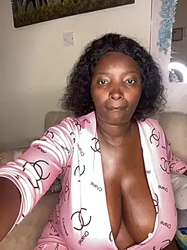 Snapshot of Naughty-sonia2 chatting on March 13, 4:56 pm Naughty-sonia2 online show from March 13, 4:56 pm