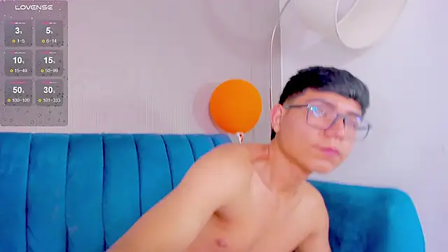 CodyTwink online show from February 6, 6:02 pm