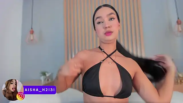 aisha h  online show from October 9, 8:18 pm