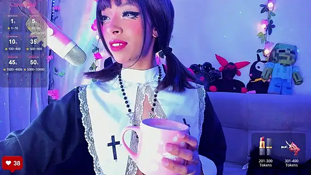 Snapshot of Miss_freydis chatting on January 4, 3:50 am Miss freydis online show from January 4, 3:50 am