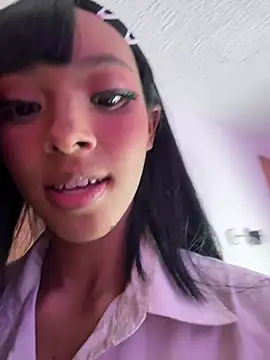 Snapshot of Miss_freydis chatting on March 4, 4:27 am Miss freydis online show from March 4, 4:27 am