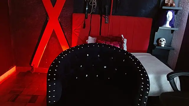 Naty slavedoll online show from January 12, 7:10 pm