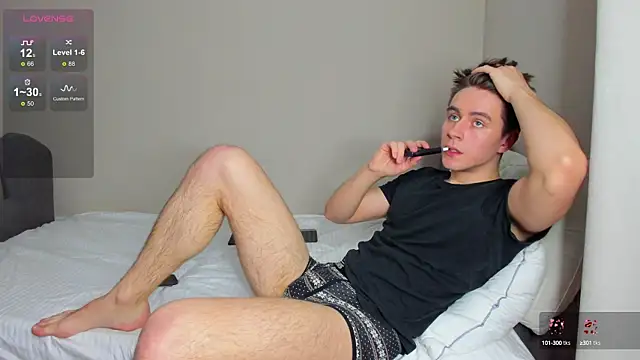 TaisonBrownX online show from December 10, 7:43 pm