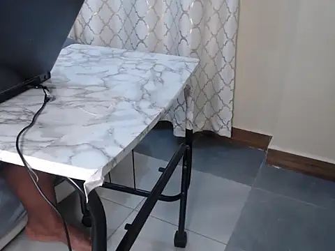 Snapshot of Ninna_bellah chatting on February 25, 5:04 pm Ninna bellah online show from February 25, 5:04 pm