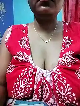 Snapshot of Nancy-22 chatting on February 5, 8:32 am Nancy-22 online show from February 5, 8:32 am