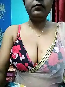 Snapshot of Nancy-22 chatting on February 10, 6:35 pm Nancy-22 online show from February 10, 6:35 pm