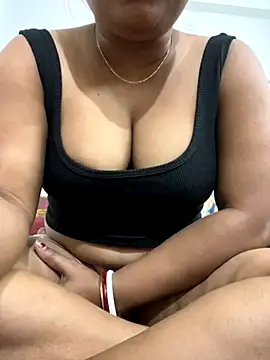 Snapshot of Nancy-22 chatting on November 2, 9:11 am Nancy-22 online show from November 2, 9:11 am