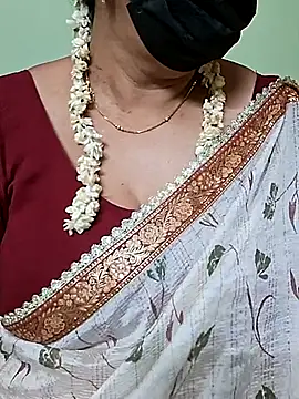 ananya956 online show from March 13, 1:07 pm