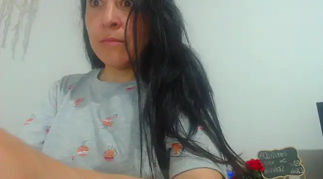 naughthyany16 online show from February 3, 9:30 am