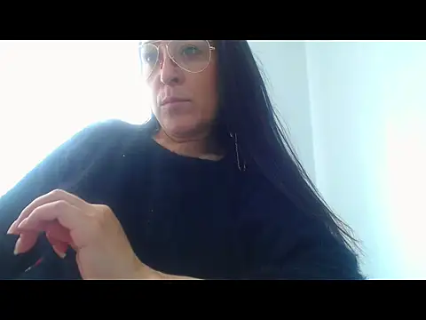 naughthyany16 online show from February 7, 4:14 pm