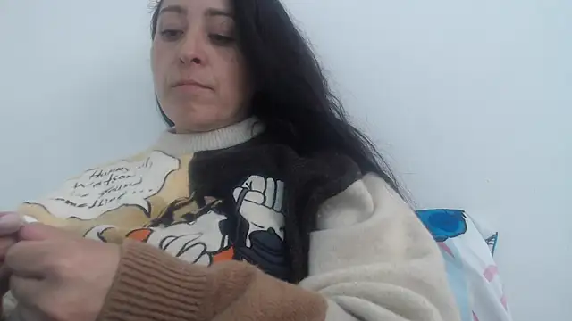 naughthyany16 online show from March 13, 9:37 pm