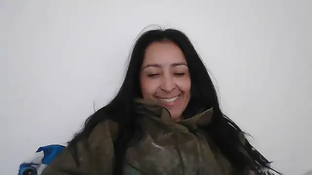 naughthyany16 online show from March 15, 5:48 pm