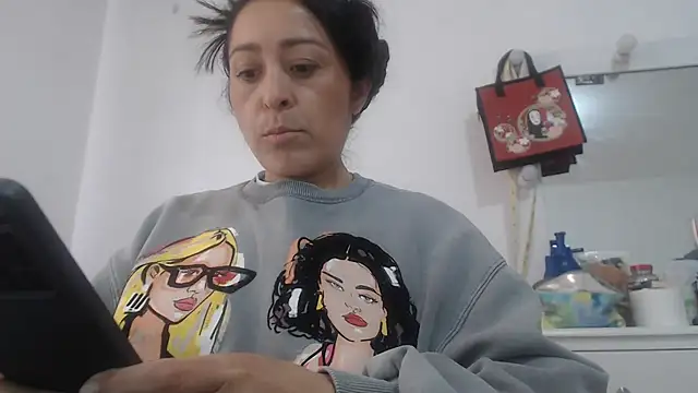 naughthyany16 online show from March 21, 1:34 pm