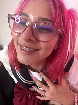 Snapshot of Ramona_Flower chatting on March 17, 2:19 am Ramona Flower online show from March 17, 2:19 am