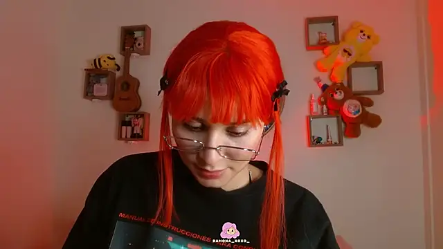 Snapshot of Ramona_Flower chatting on March 20, 1:02 am Ramona Flower online show from March 20, 1:02 am