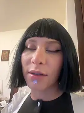 Snapshot of Ramona_Flower chatting on October 5, 2:10 am Ramona Flower online show from October 5, 2:10 am