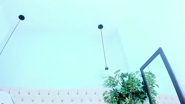 Snapshot of Victoria_Coleman chatting on November 6, 7:26 pm Victoria Coleman online show from November 6, 7:26 pm