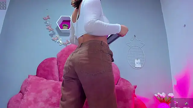 LilithSmith  online show from February 12, 11:29 am