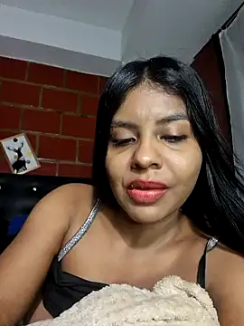 michelleoliver online show from December 8, 8:20 am