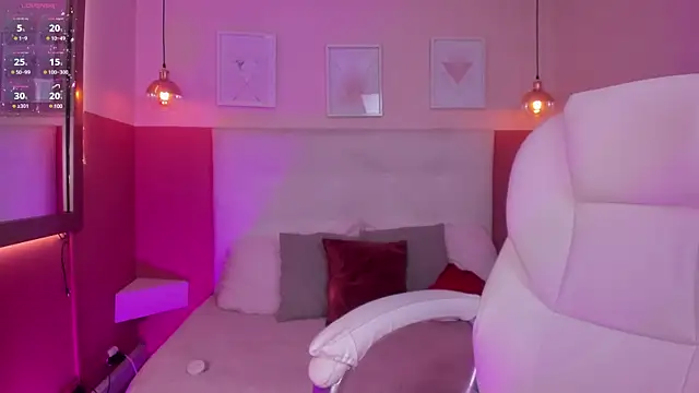 Chloe fischer  online show from January 12, 1:16 pm