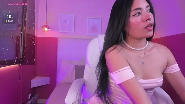 Chloe fischer  online show from January 22, 8:28 pm