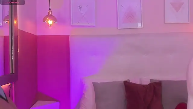 Chloe fischer  online show from January 25, 2:14 pm