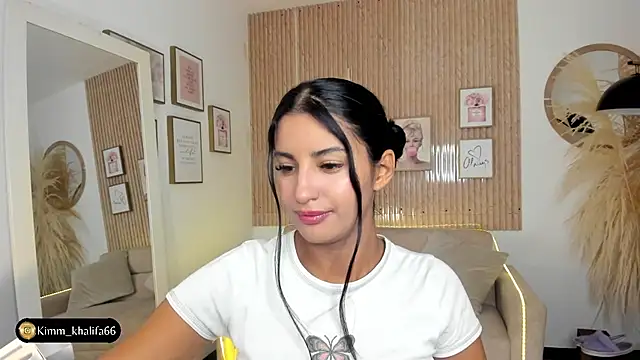 Kimm khalifa online show from January 23, 11:05 pm