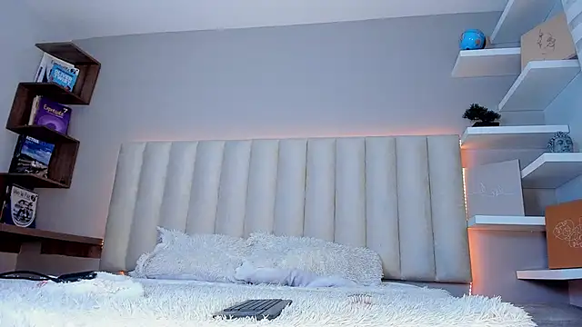 Sally  Walker online show from October 29, 4:15 am