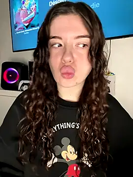 Kimi Ass online show from November 26, 11:11 am