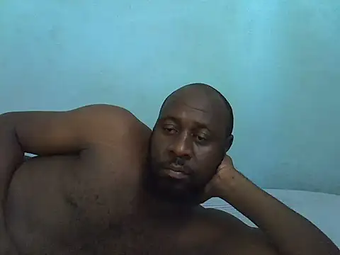 Snapshot of spicy-paul chatting on January 19, 2:17 pm spicy-paul online show from January 19, 2:17 pm