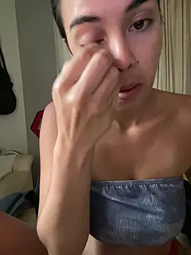 Snapshot of gabyaridi chatting on February 5, 11:34 am gabyaridi online show from February 5, 11:34 am