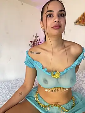 Snapshot of gabyaridi chatting on October 29, 4:42 pm gabyaridi online show from October 29, 4:42 pm