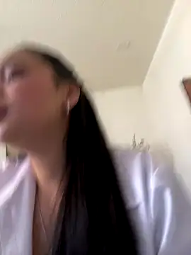 Snapshot of gabyaridi chatting on November 12, 2:28 pm gabyaridi online show from November 12, 2:28 pm