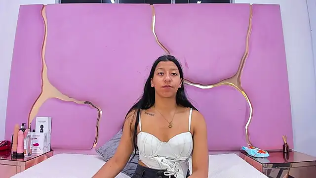 VaneLin18 online show from September 22, 11:40 pm