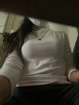 Tuongvy05 online show from December 31, 12:43 am