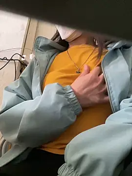 Tuongvy05 online show from January 20, 5:48 am