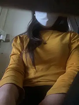 Tuongvy05 online show from January 22, 11:45 am