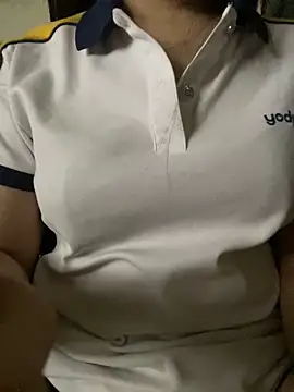 Tuongvy05 online show from September 27, 4:34 pm