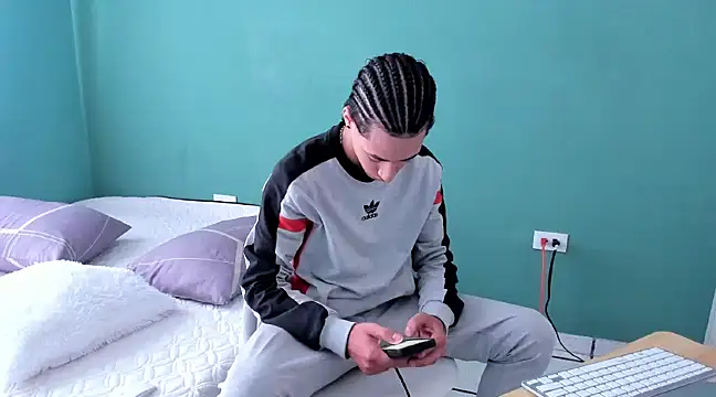 Chandler ken online show from December 4, 3:21 pm