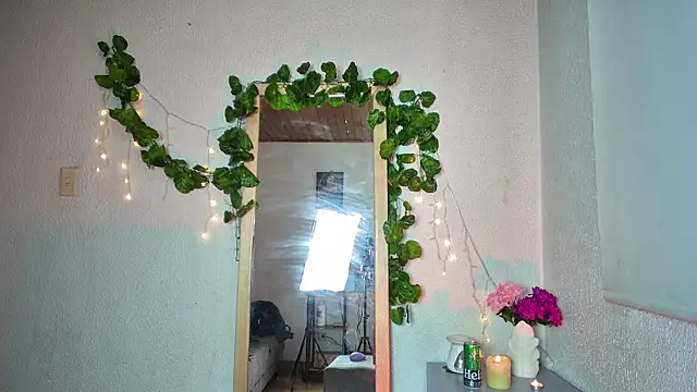 ari kat online show from January 17, 5:32 am