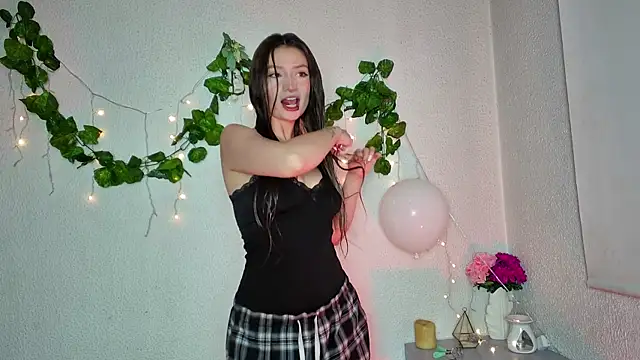 ari kat online show from February 17, 2:53 am