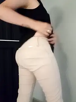 IsisBlake online show from February 7, 11:24 pm