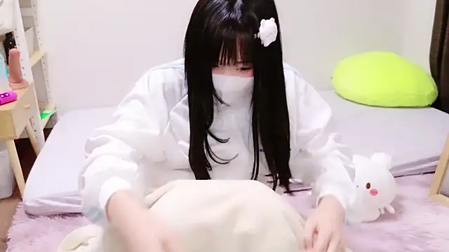 Snapshot of Mia--meow chatting on January 20, 12:18 pm Mia--meow online show from January 20, 12:18 pm