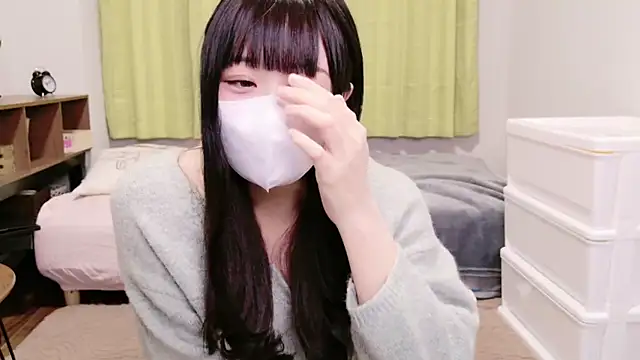 Snapshot of Mia--meow chatting on February 4, 1:48 pm Mia--meow online show from February 4, 1:48 pm