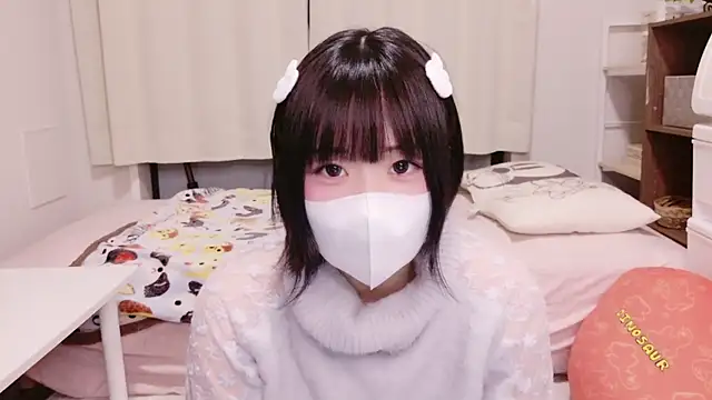 Snapshot of Mia--meow chatting on February 20, 12:25 pm Mia--meow online show from February 20, 12:25 pm