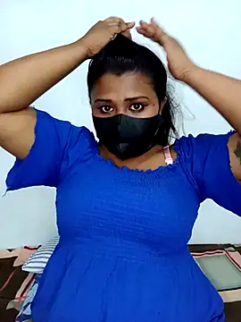 Snapshot of Sexy--queen1 chatting on September 25, 5:44 am Sexy--queen1 online show from September 25, 5:44 am