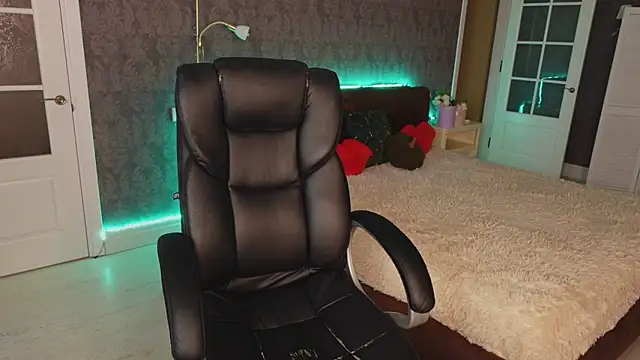 Snapshot of Daniela_Kitty_ chatting on October 14, 7:53 am Daniela Kitty online show from October 14, 7:53 am