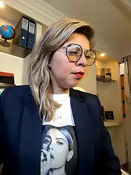 Cata Office-12 online show from January 8, 2:25 pm