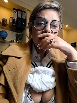 Cata Office-12 online show from February 21, 9:43 pm